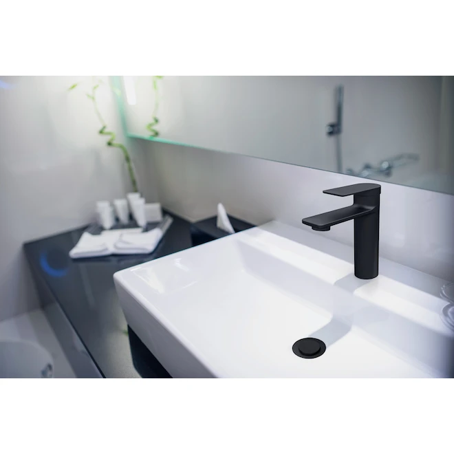 American Standard Dieppe 1-Handle Bathroom Faucet - Matte Black - 6-in - Image 5